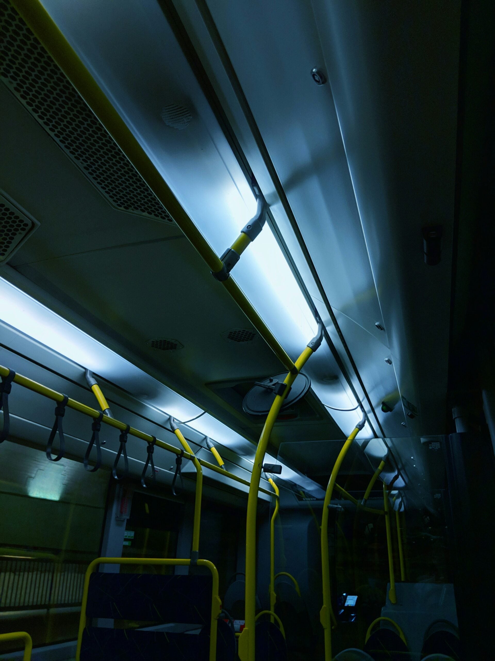 Stop & Go Limo airport shuttle service