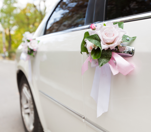 Wedding transportation limousine in Aurora, Illinois — Stop and Go Airport Shuttle