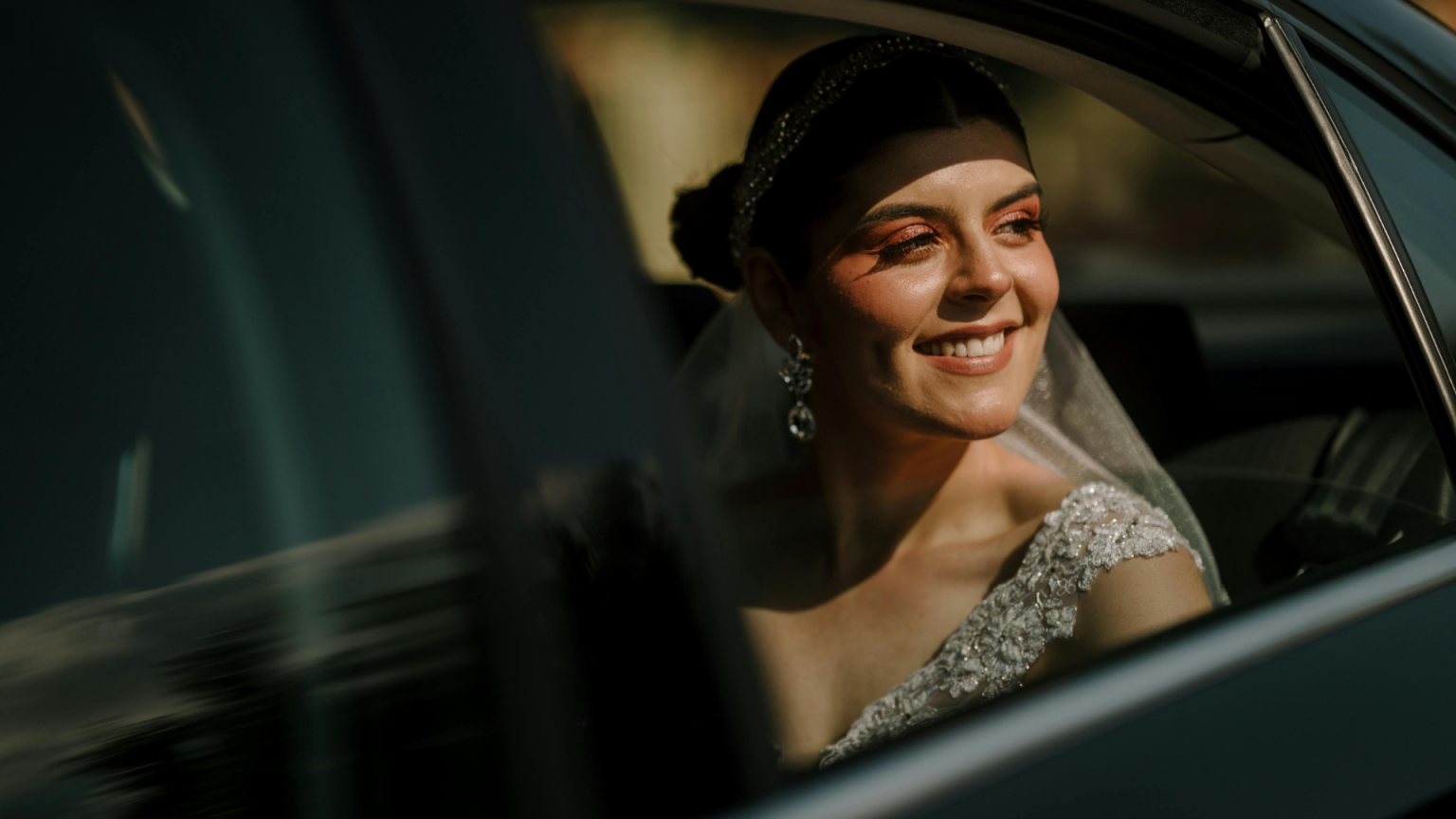 Wedding and event transportation in Elwood, Illinois — Stop and Go Airport Shuttle