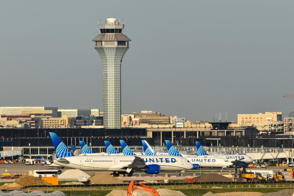 Chicago O'Hare International Airport terminal and control tower