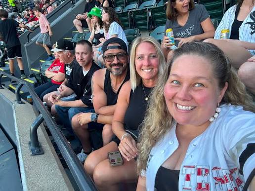 Happy clients ready for Chicago White Sox game day transportation, Stop & Go Airport Shuttle Service, Inc.